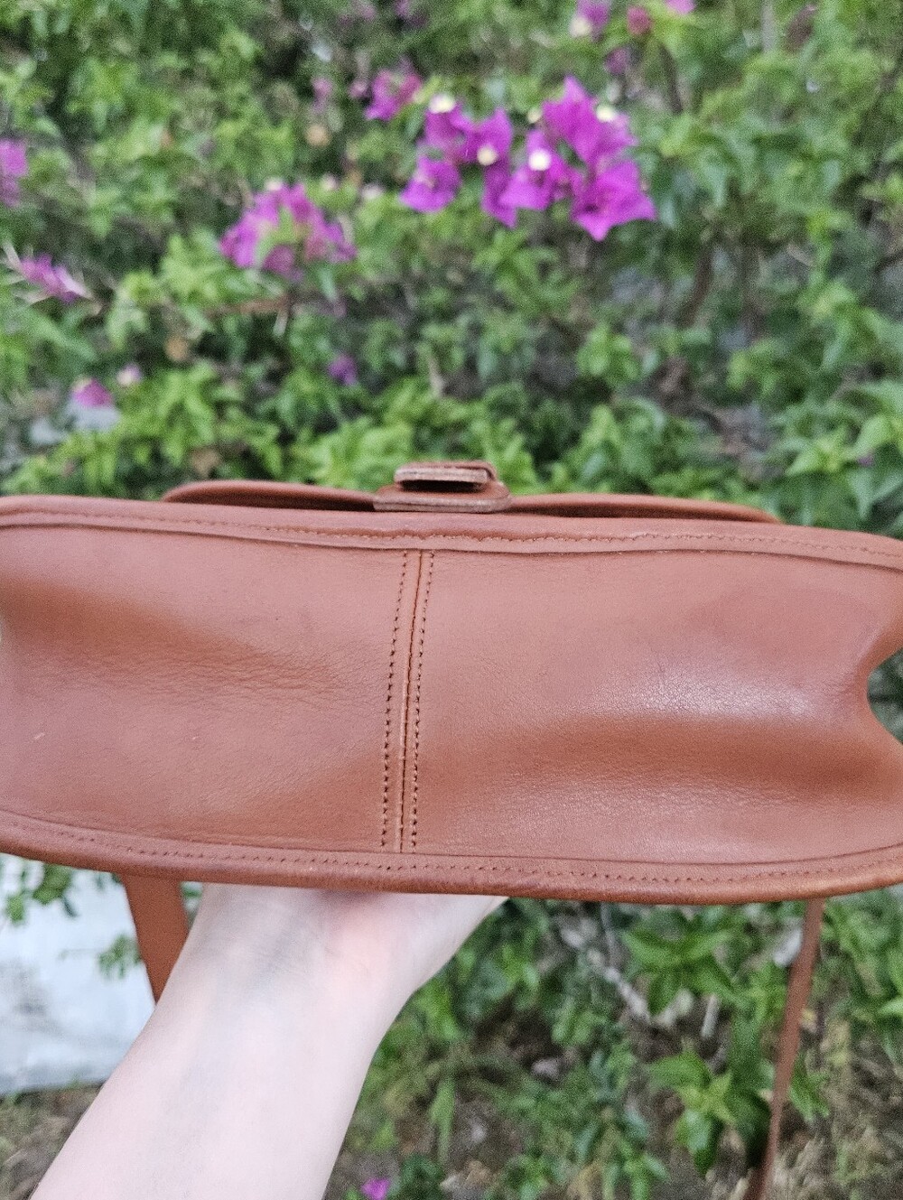 Vintage Coach Chelsea 9894 British Tan Leather Saddle Crossbody Shoulder Bag - Picture 5 of 13